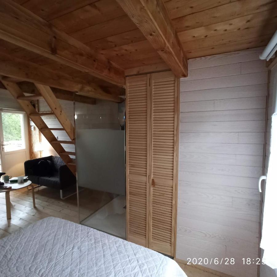 Une Tiny House à découvrir au cœur de la cité ! Contrexéville Extérieur photo